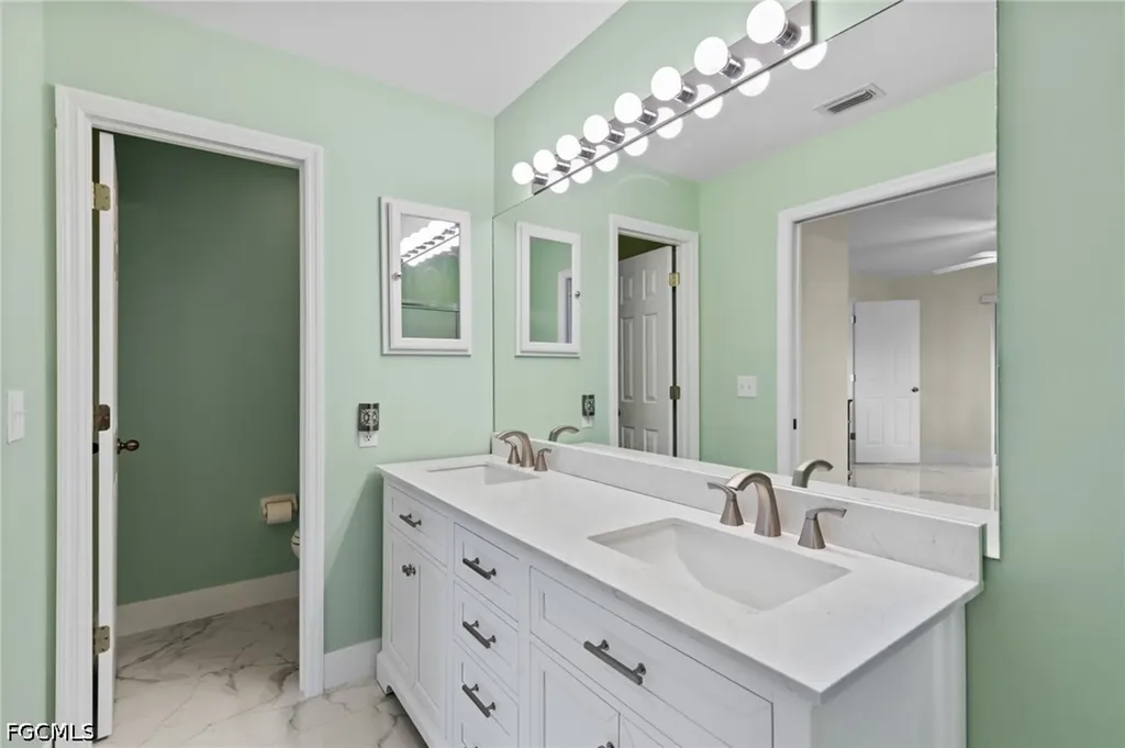 3824 SW 10th Place Cape Coral FL 33914
