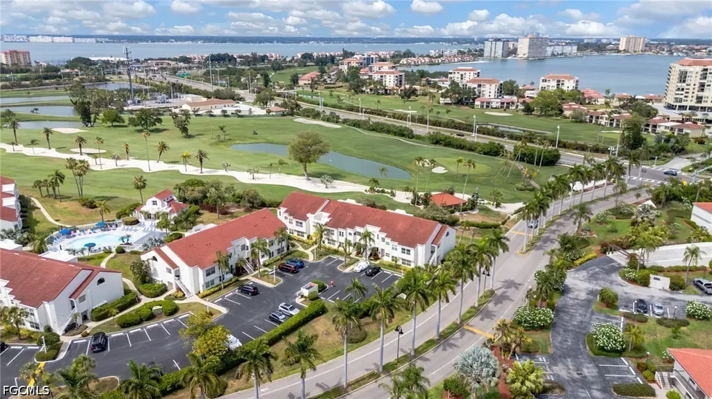 6011 Bahia Del Mar Boulevard St. Petersburg FL 33715