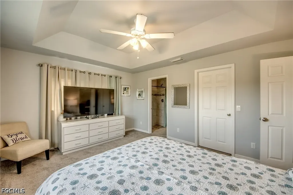 1725 NE 23rd Street Cape Coral FL 33909