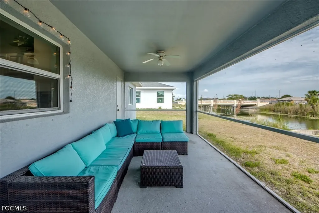 1725 NE 23rd Street Cape Coral FL 33909