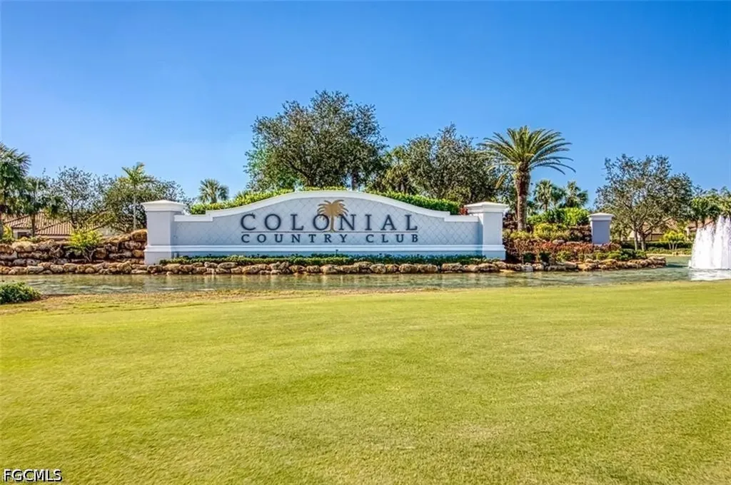 10135 Colonial Country Club Boulevard Fort Myers FL 33913