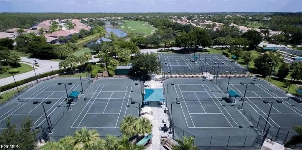 10135 Colonial Country Club Boulevard Fort Myers FL 33913
