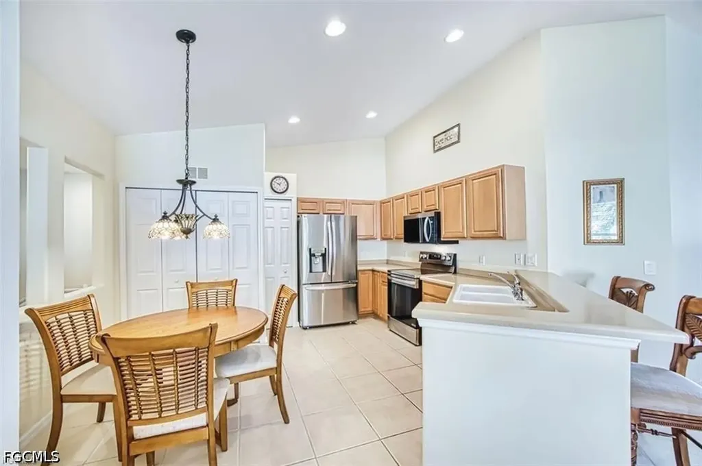 10135 Colonial Country Club Boulevard Fort Myers FL 33913