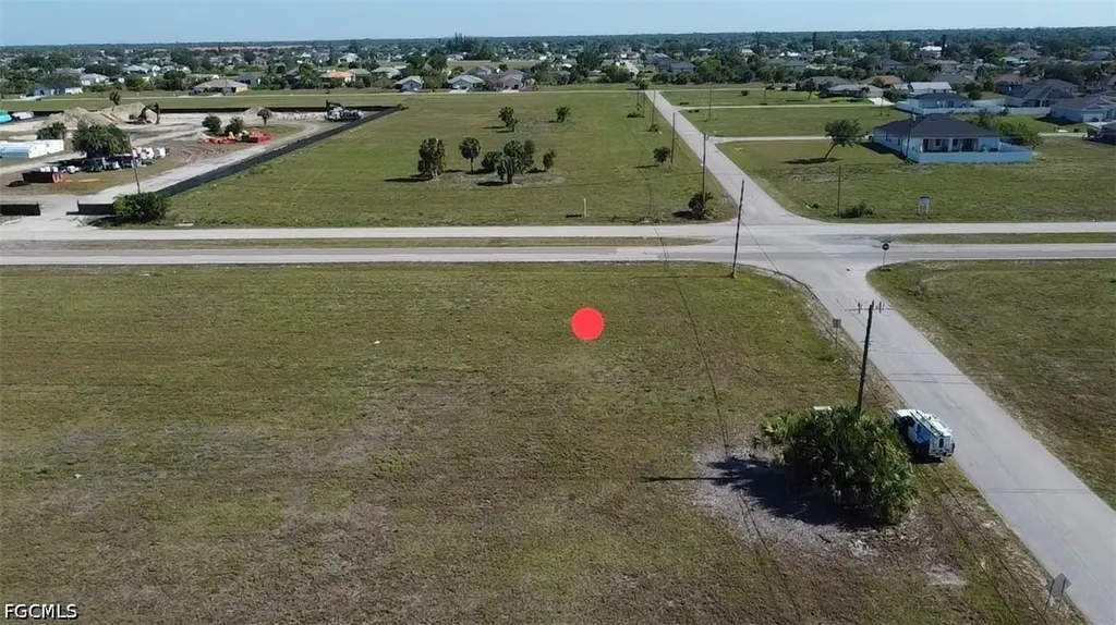 2098 Diplomat Parkway E Cape Coral FL 33909