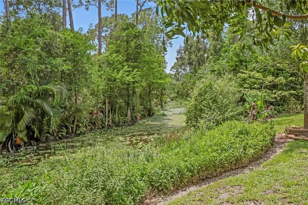 8332 Cypress Drive N Fort Myers FL 33967