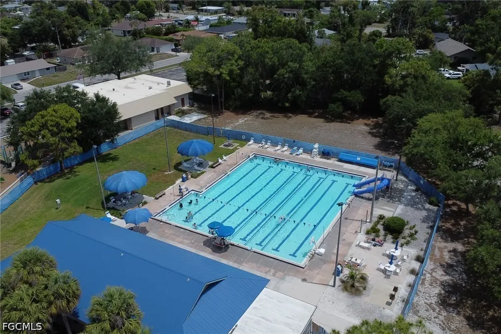 8332 Cypress Drive N Fort Myers FL 33967