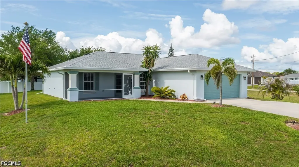1922 Jacaranda Parkway W Cape Coral FL 33993