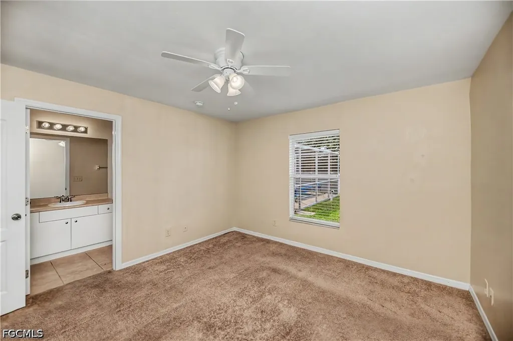 1922 Jacaranda Parkway W Cape Coral FL 33993