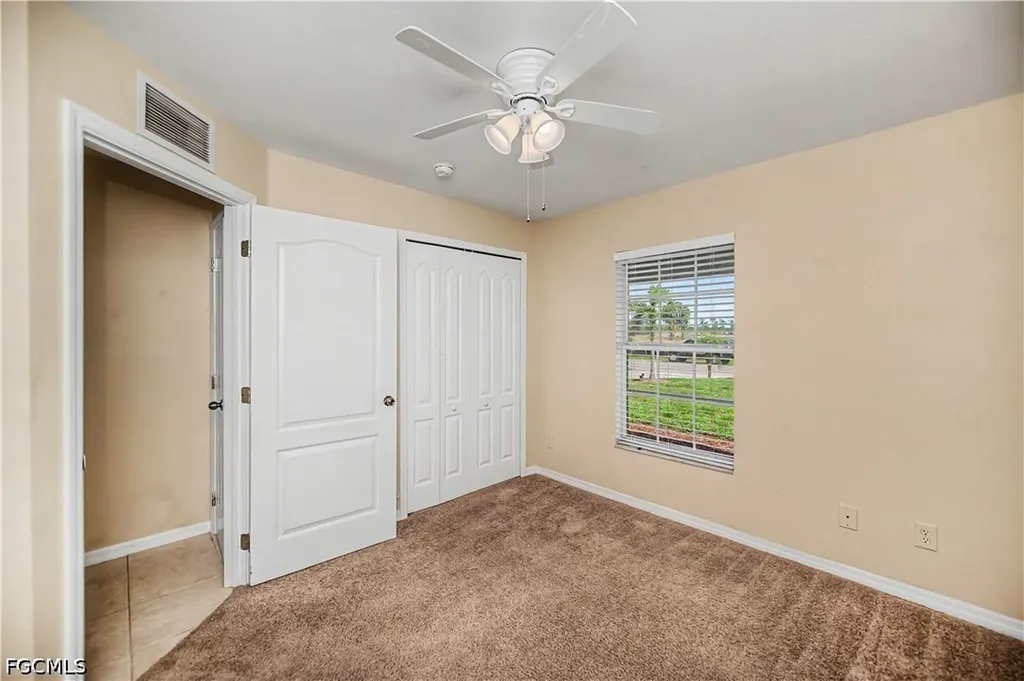 1922 Jacaranda Parkway W Cape Coral FL 33993