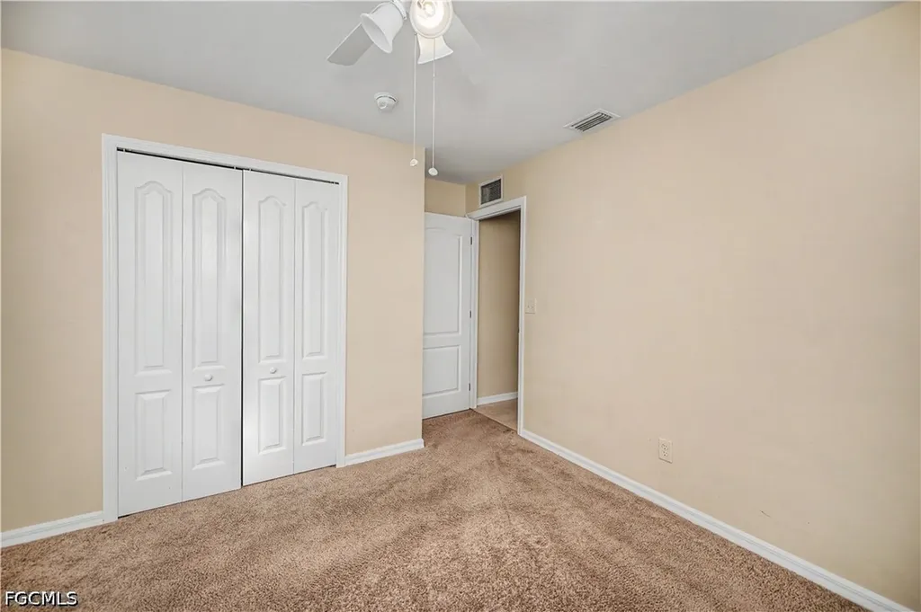 1922 Jacaranda Parkway W Cape Coral FL 33993