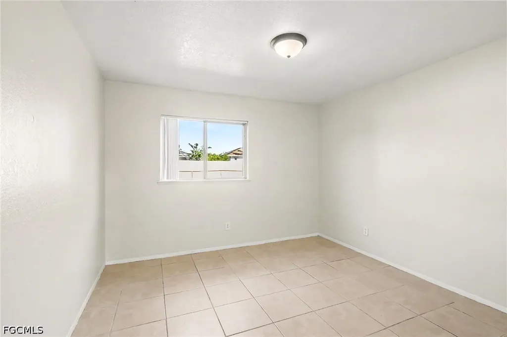 3506 SW 8th Court Cape Coral FL 33914