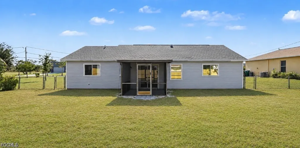 3506 SW 8th Court Cape Coral FL 33914