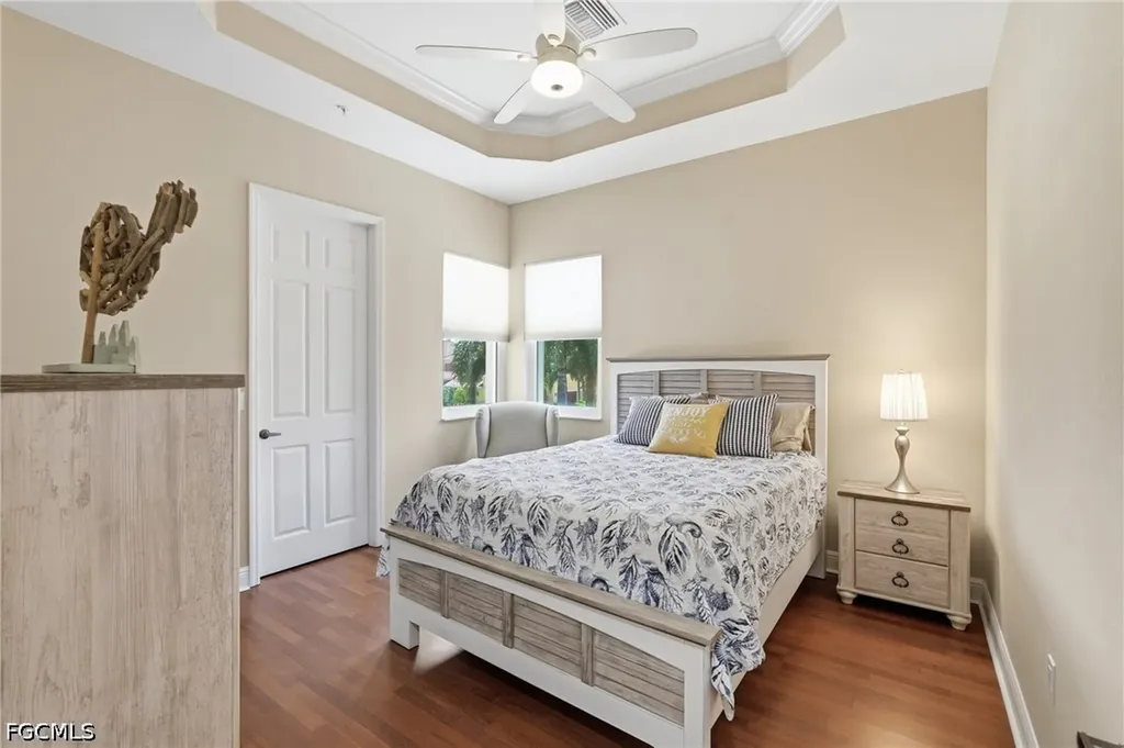 178 Shadroe Cove Circle Cape Coral FL 33991
