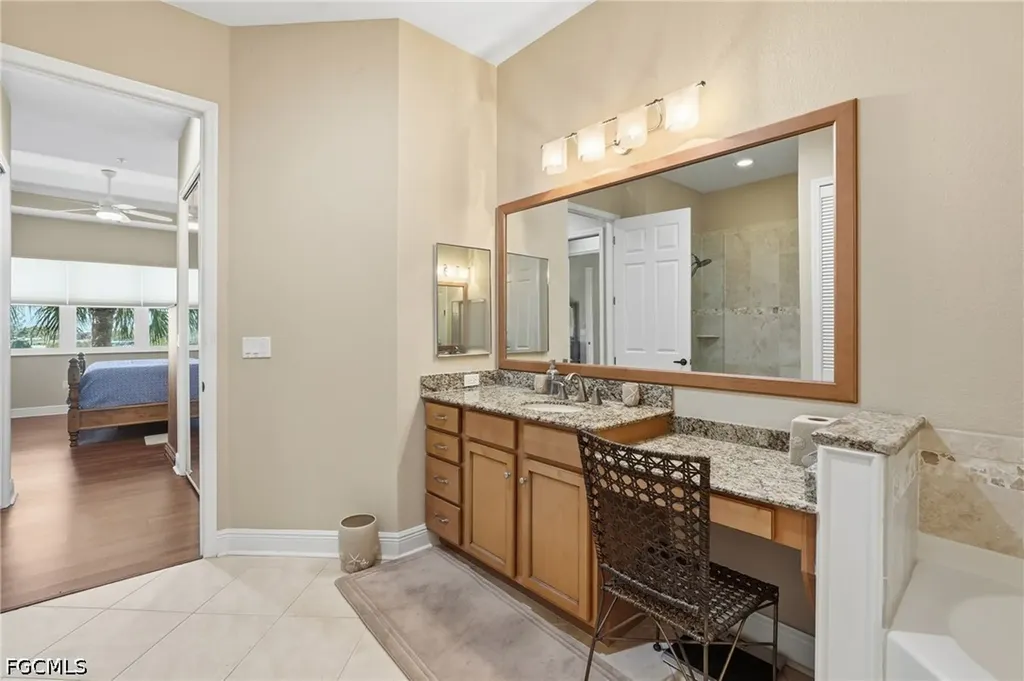 178 Shadroe Cove Circle Cape Coral FL 33991