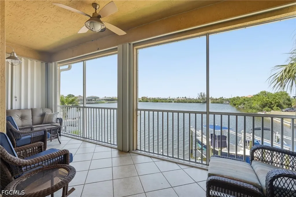 178 Shadroe Cove Circle Cape Coral FL 33991