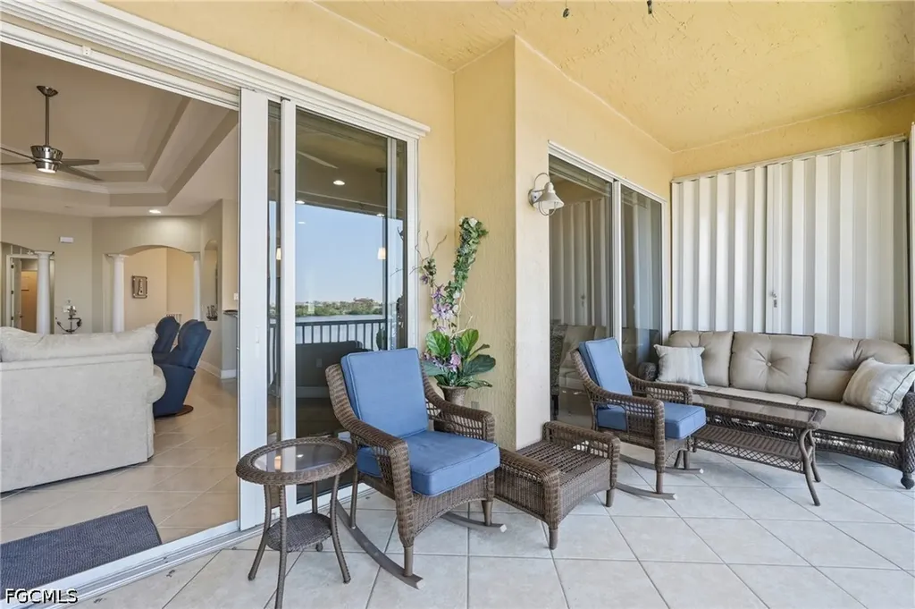 178 Shadroe Cove Circle Cape Coral FL 33991