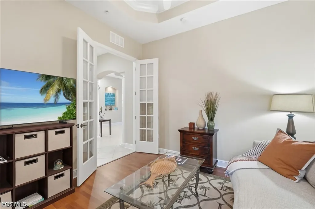 178 Shadroe Cove Circle Cape Coral FL 33991