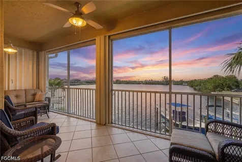 178 Shadroe Cove Circle Cape Coral FL 33991