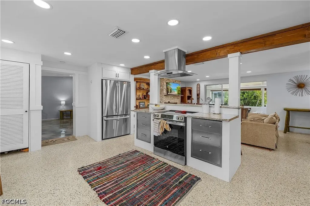 5387 Marina Drive Bokeelia FL 33922