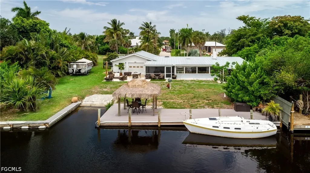 5387 Marina Drive Bokeelia FL 33922