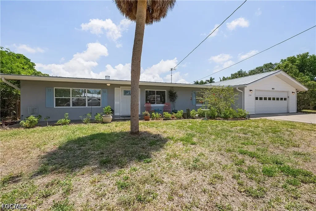 5387 Marina Drive Bokeelia FL 33922