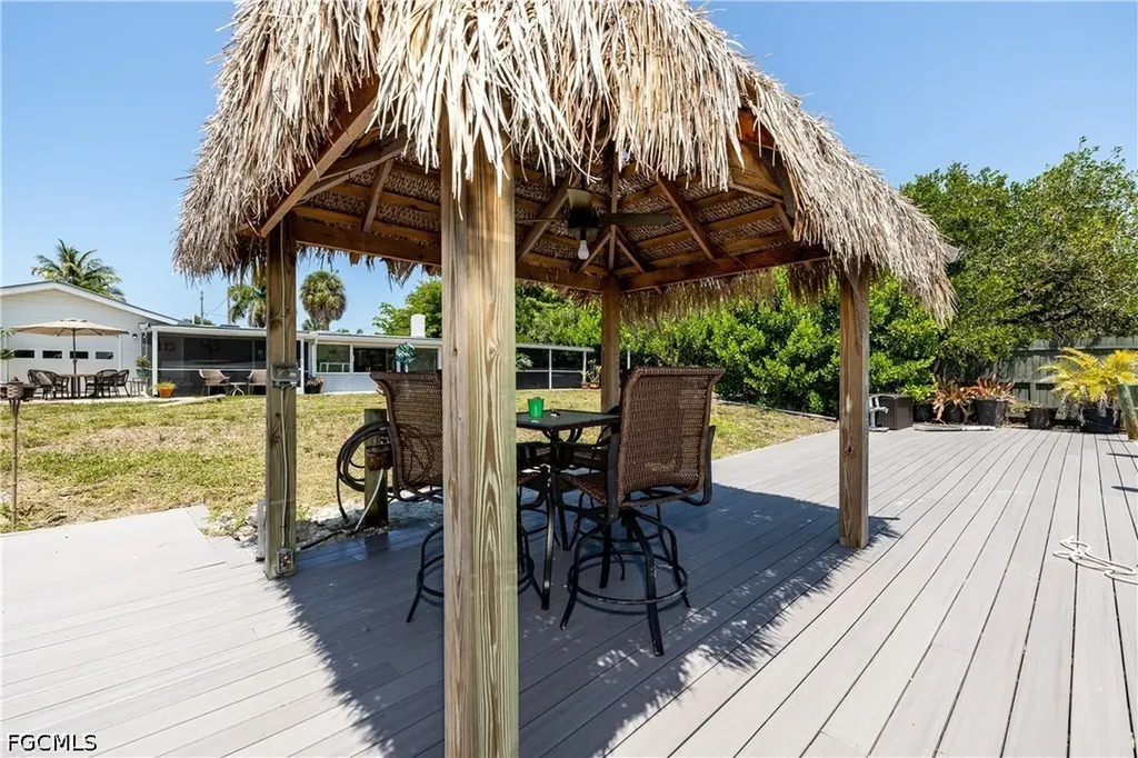 5387 Marina Drive Bokeelia FL 33922