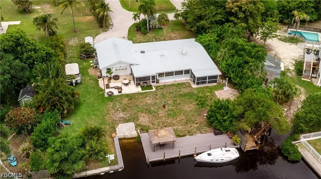 5387 Marina Drive Bokeelia FL 33922