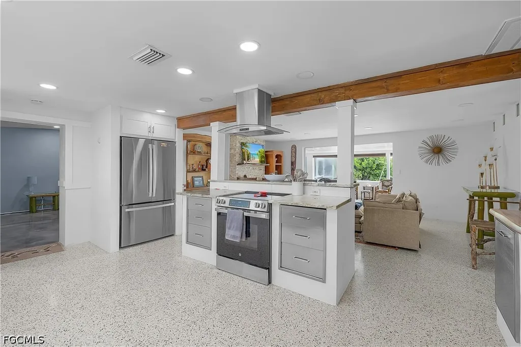 5387 Marina Drive Bokeelia FL 33922