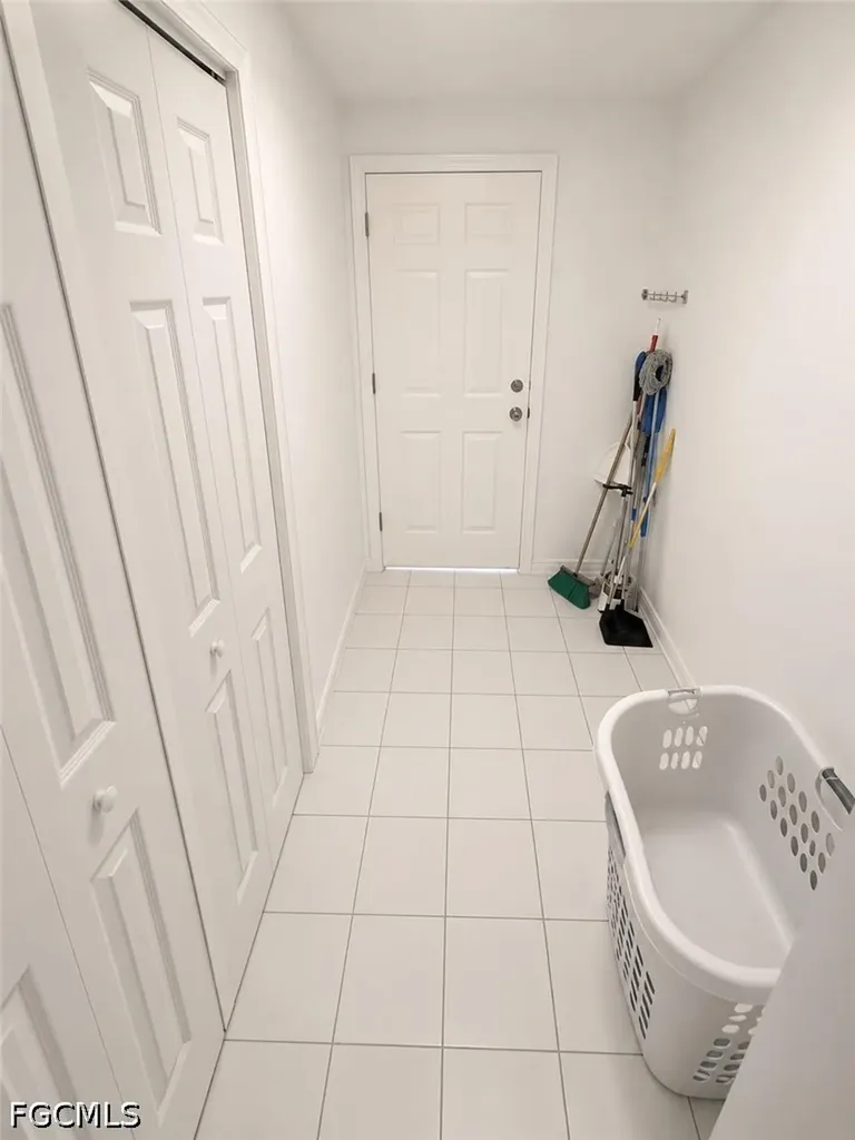 2204 Coronet Street Fort Myers FL 33907
