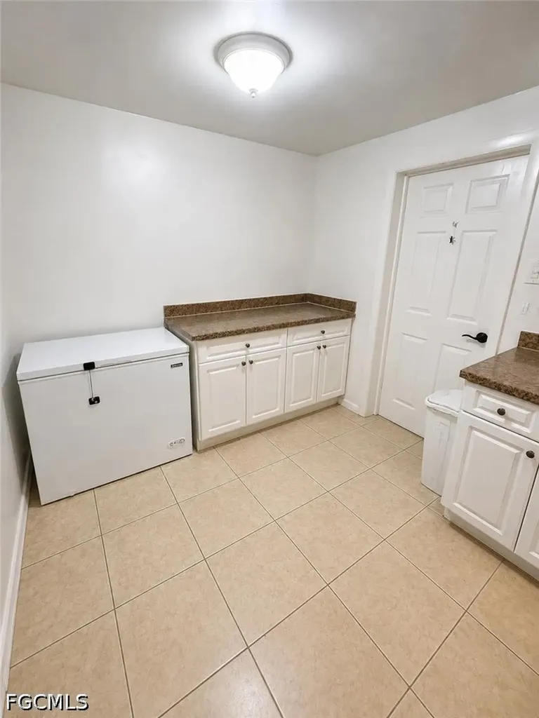 2204 Coronet Street Fort Myers FL 33907