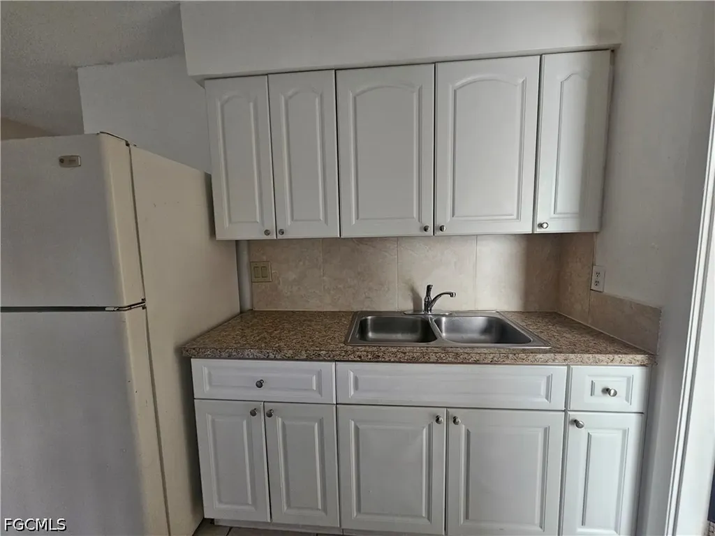 423 Morgan Circle S Lehigh Acres FL 33936