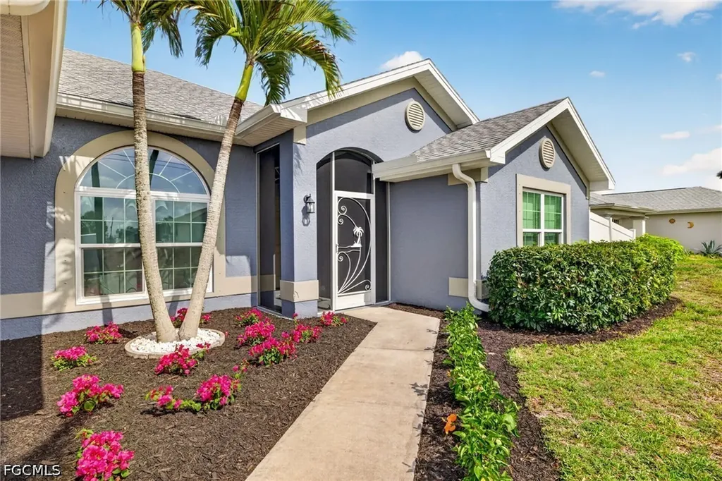 1417 NW 16th Place Cape Coral FL 33993