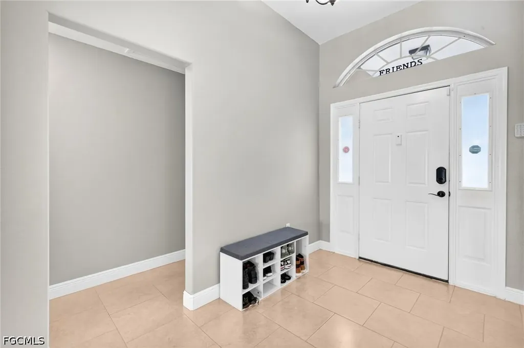 1417 NW 16th Place Cape Coral FL 33993