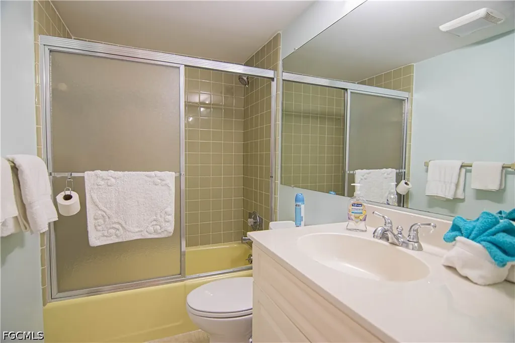 1766 Cape Coral Parkway E Cape Coral FL 33904