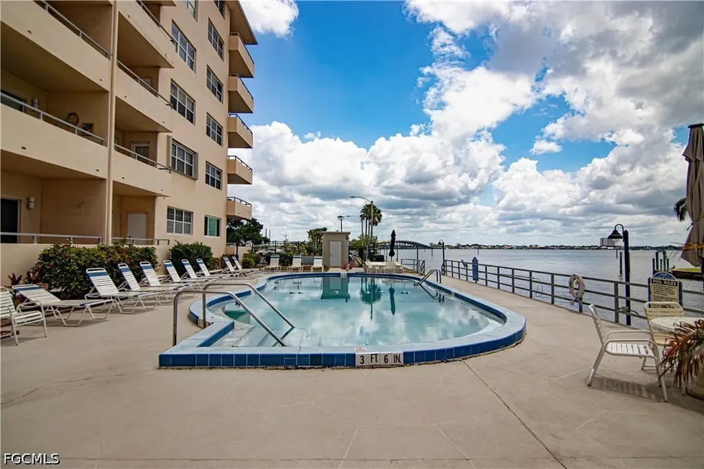 1766 Cape Coral Parkway E Cape Coral FL 33904