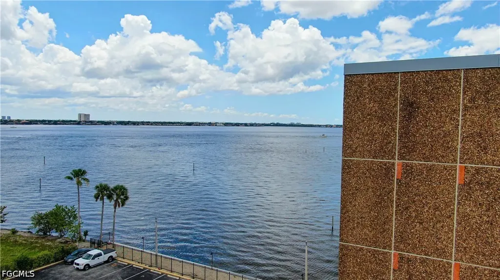 1766 Cape Coral Parkway E Cape Coral FL 33904