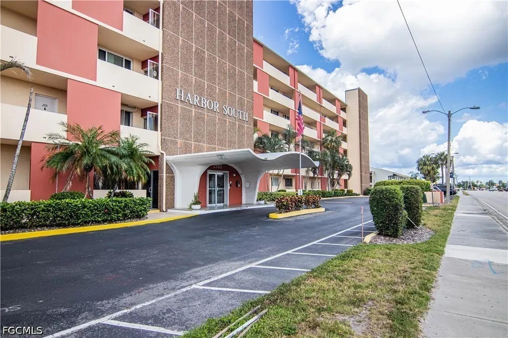 1766 Cape Coral Parkway E Cape Coral FL 33904