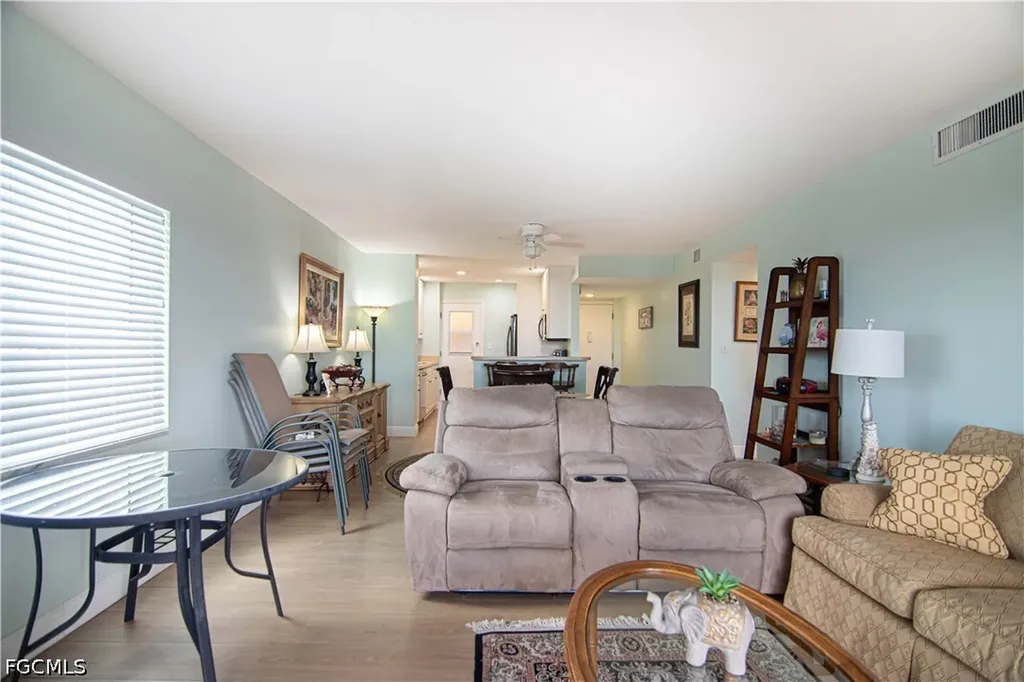 1766 Cape Coral Parkway E Cape Coral FL 33904