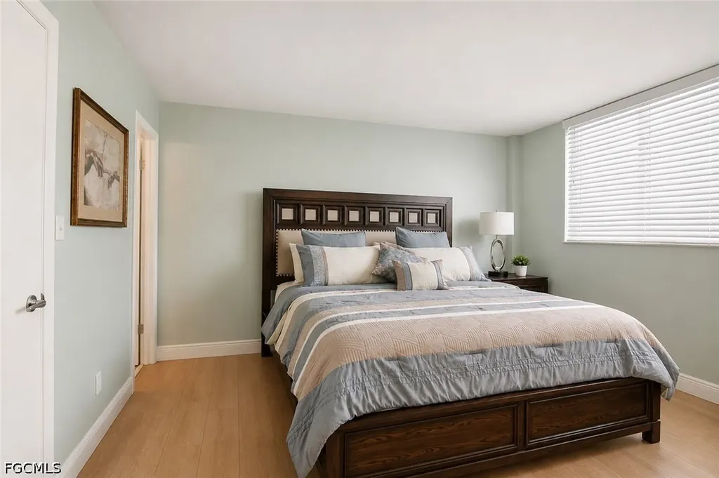 1766 Cape Coral Parkway E Cape Coral FL 33904