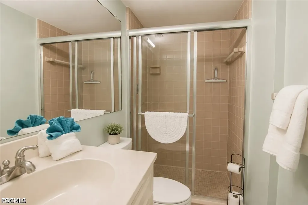1766 Cape Coral Parkway E Cape Coral FL 33904
