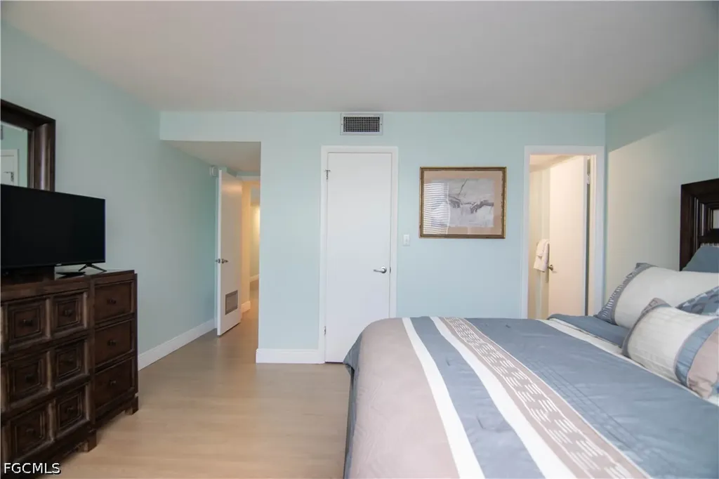 1766 Cape Coral Parkway E Cape Coral FL 33904