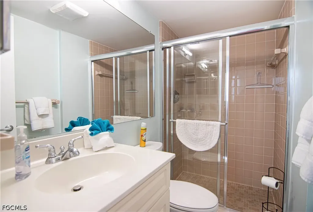 1766 Cape Coral Parkway E Cape Coral FL 33904