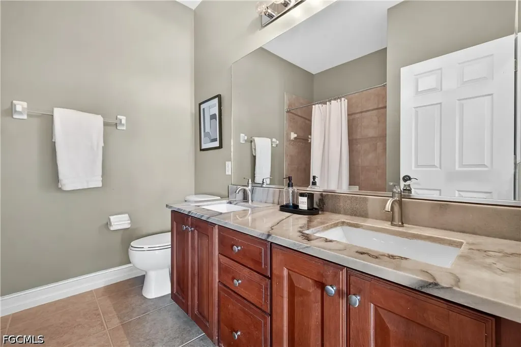 12587 Stone Tower Loop Fort Myers FL 33913