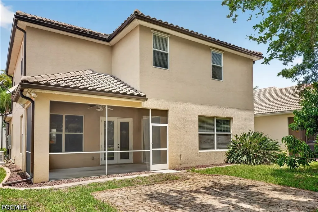 12587 Stone Tower Loop Fort Myers FL 33913