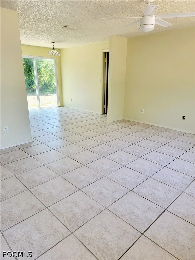 704 W Cleveland Lane Lehigh Acres FL 33936
