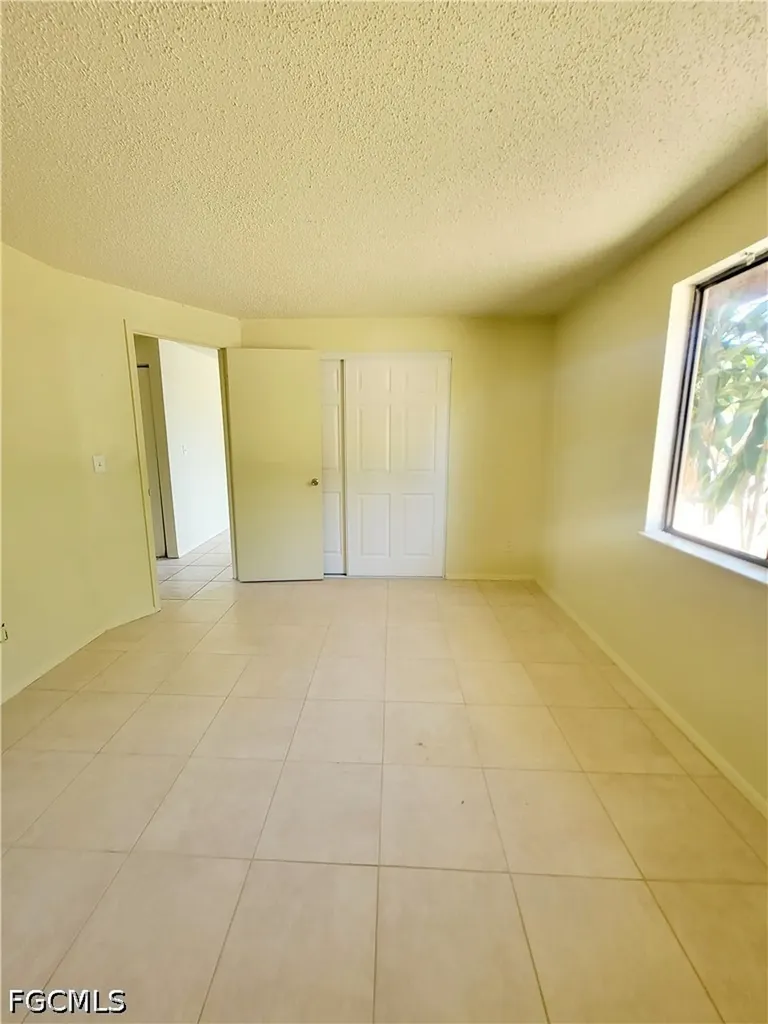 704 W Cleveland Lane Lehigh Acres FL 33936