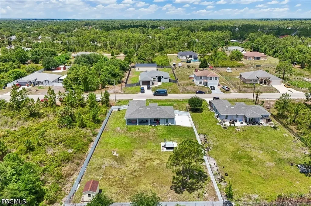 910 Richmond Avenue N Lehigh Acres FL 33972