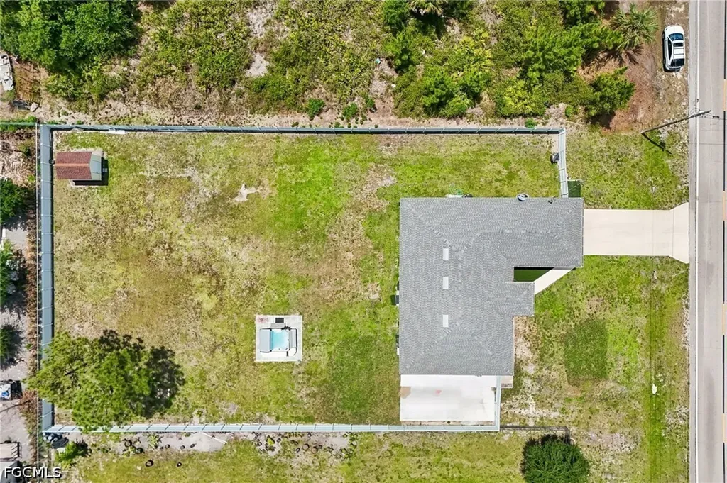 910 Richmond Avenue N Lehigh Acres FL 33972