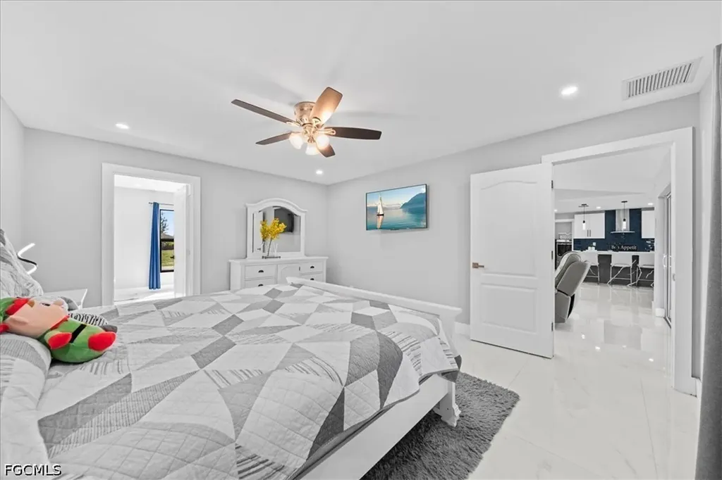 4216 NE 20th Place Cape Coral FL 33909