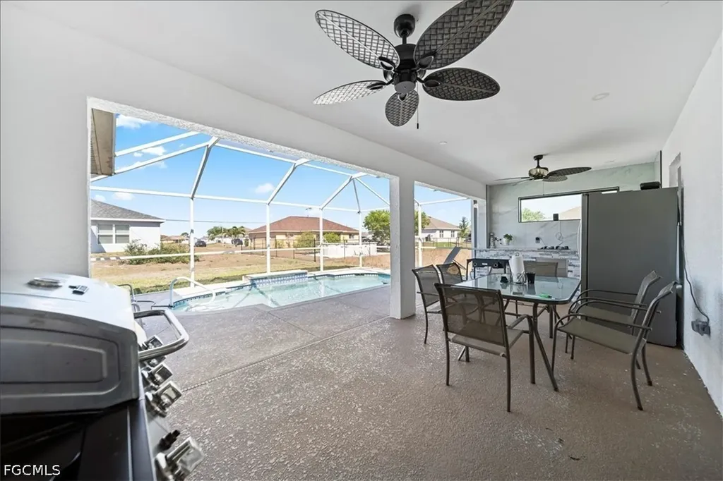 4216 NE 20th Place Cape Coral FL 33909